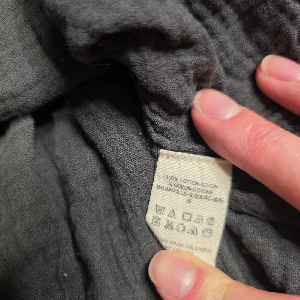 Free People Womens S Gauze Blouse Charcoal Gray Frayed Hem Henley V-Neck Top - Picture 7 of 8